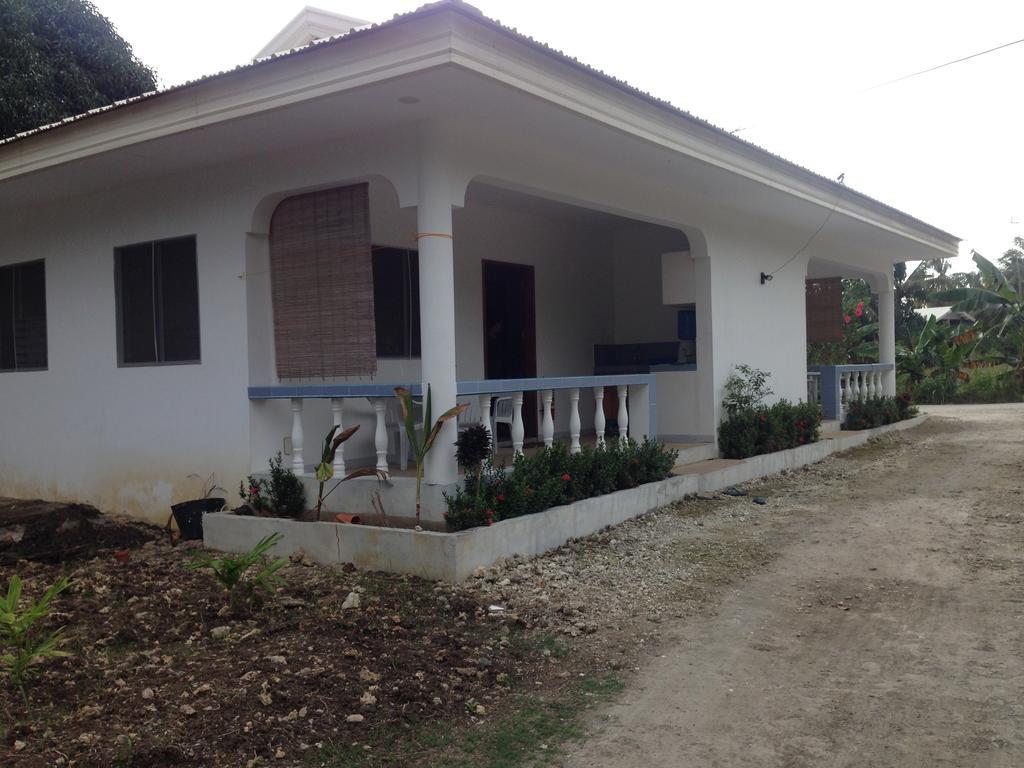 Mangoes Place Moalboal Luaran gambar